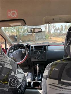 نيسان فيرسا